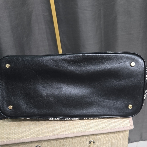 *SALE PRICE Tory Burch Black and Cream Checkered Satchel EUC - Picture 7 of 16